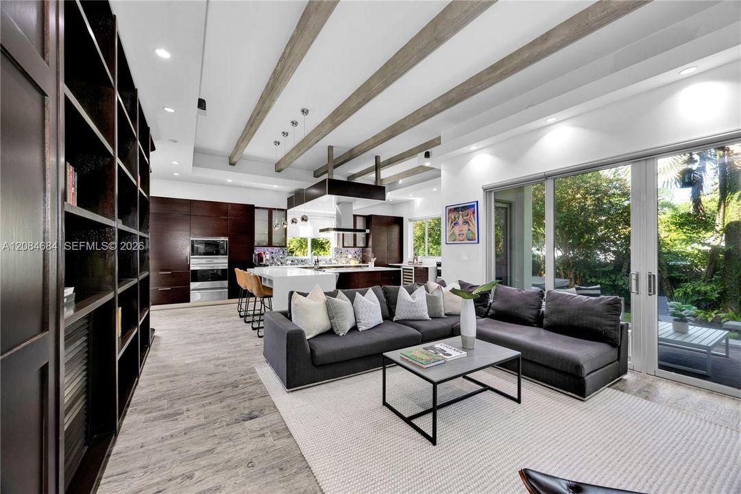 For Sale: $2,495,000 (4 beds, 3 baths, 2909 Square Feet)