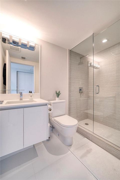 For Sale: $1,370,000 (3 beds, 3 baths, 1892 Square Feet)