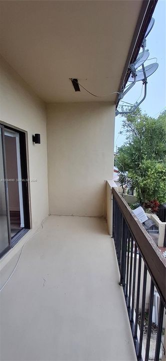 В аренду: $2,500 (2 спален, 2 ванн, 1300 Квадратных фут)