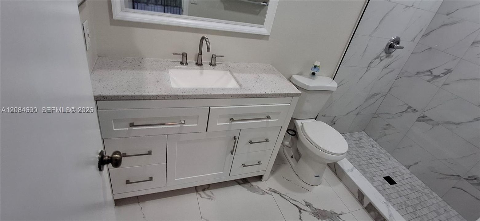 В аренду: $2,500 (2 спален, 2 ванн, 1300 Квадратных фут)