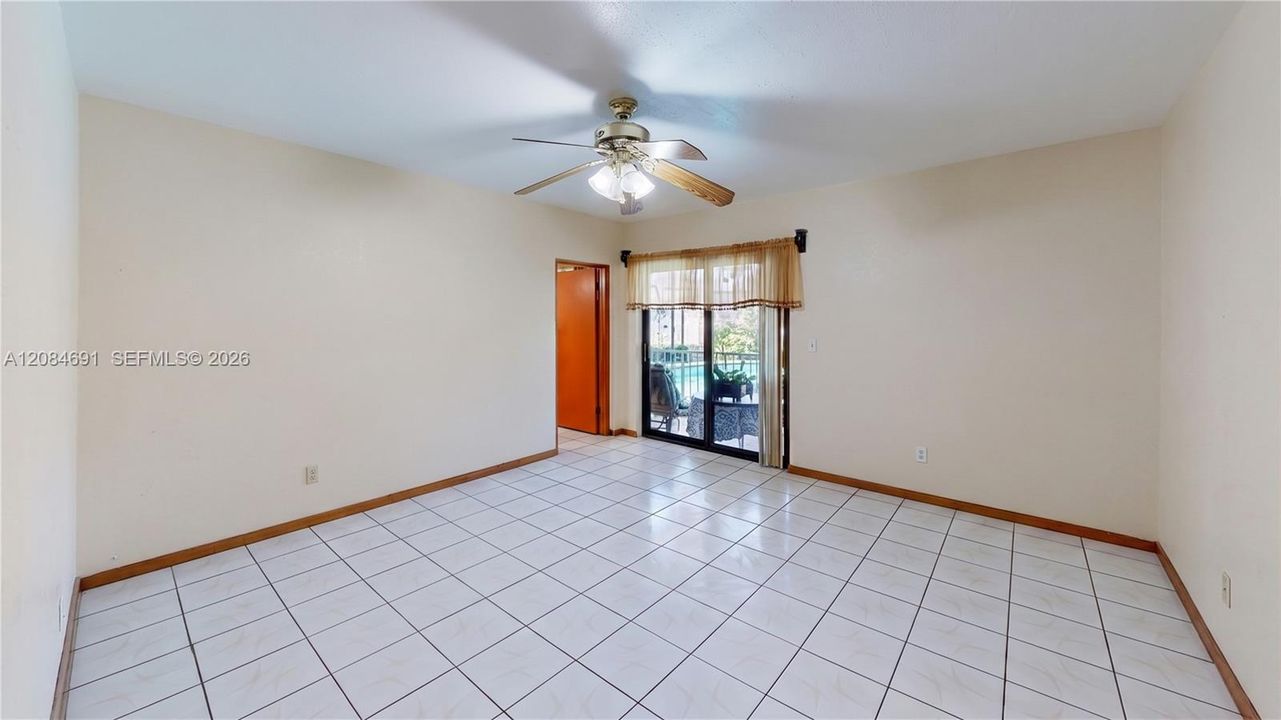 For Sale: $719,900 (6 beds, 4 baths, 2684 Square Feet)