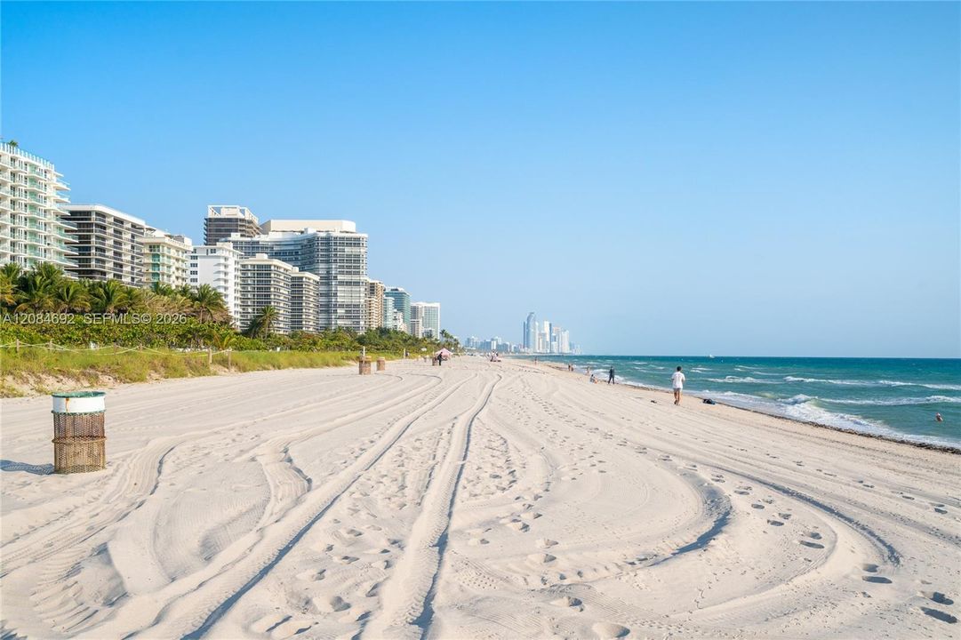 В аренду: $45,000 (3 спален, 4 ванн, 3334 Квадратных фут)