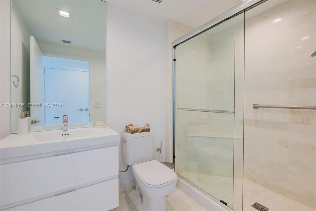 For Rent: $9,500 (3 beds, 3 baths, 2386 Square Feet)