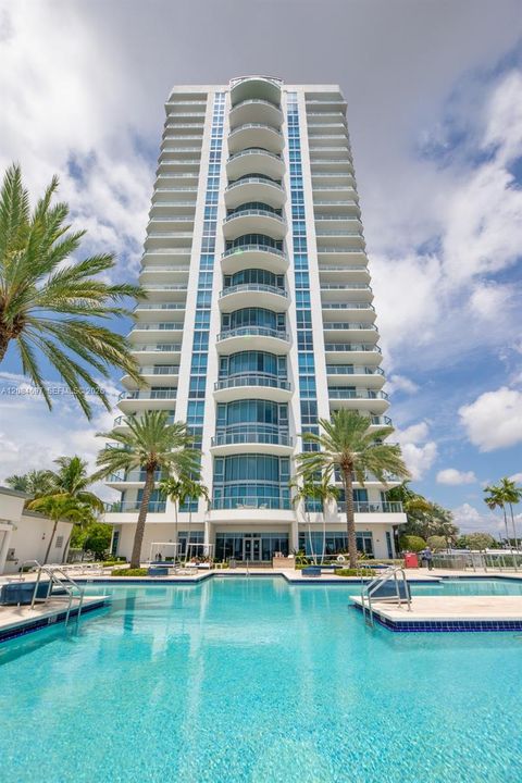 For Rent: $9,500 (3 beds, 3 baths, 2386 Square Feet)