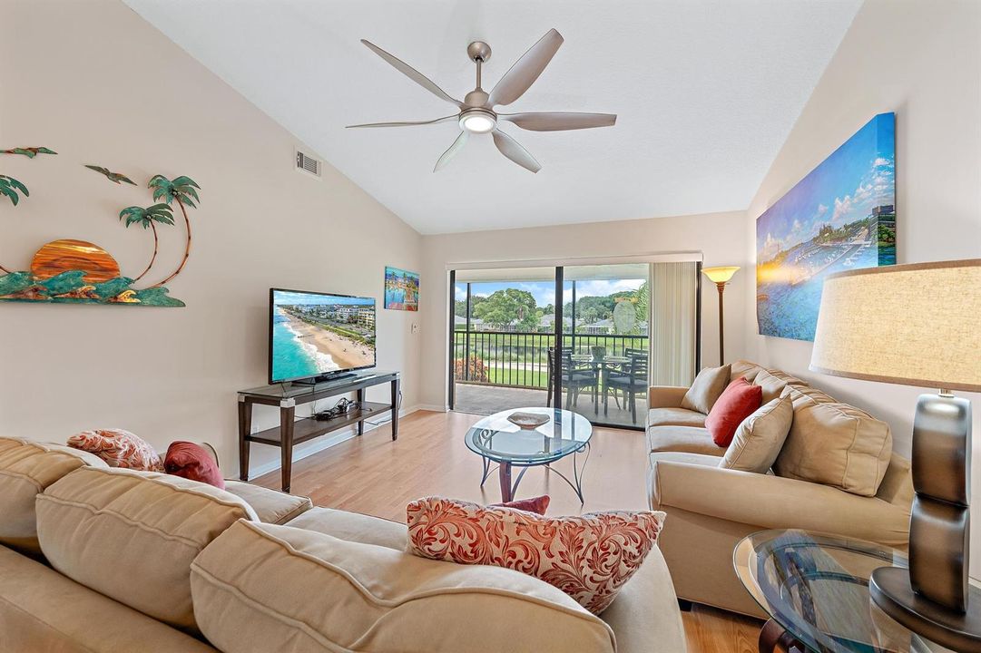 1302 Pinecrest Cir apt C-18