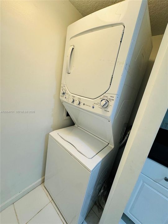 В аренду: $1,750 (1 спален, 1 ванн, 650 Квадратных фут)