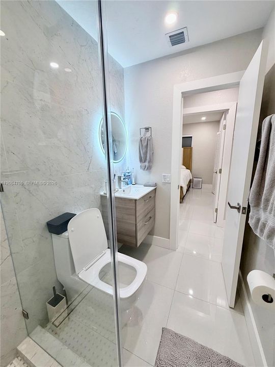 2nd bathroom