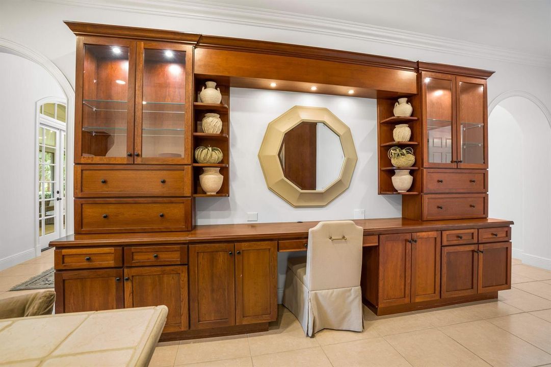1100-Carolina-Cir-SW-Interiors-HigMedia-
