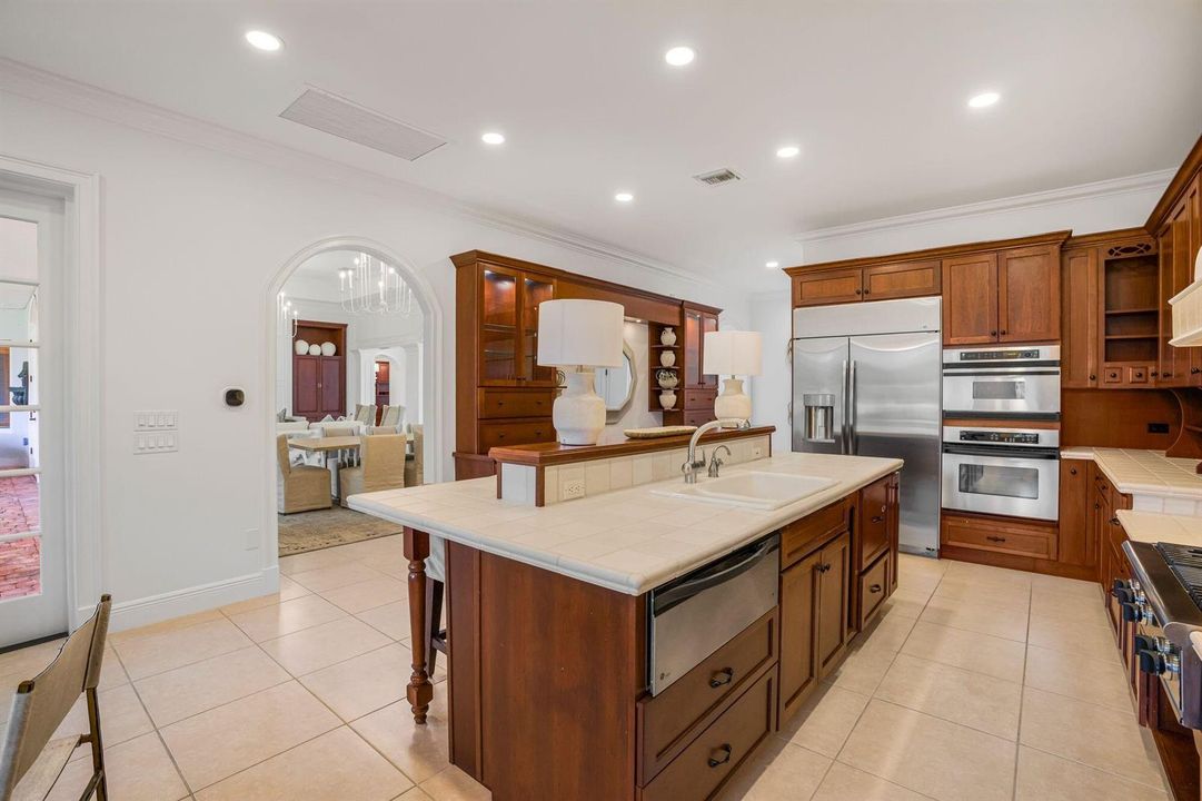 1100-Carolina-Cir-SW-Interiors-HigMedia-