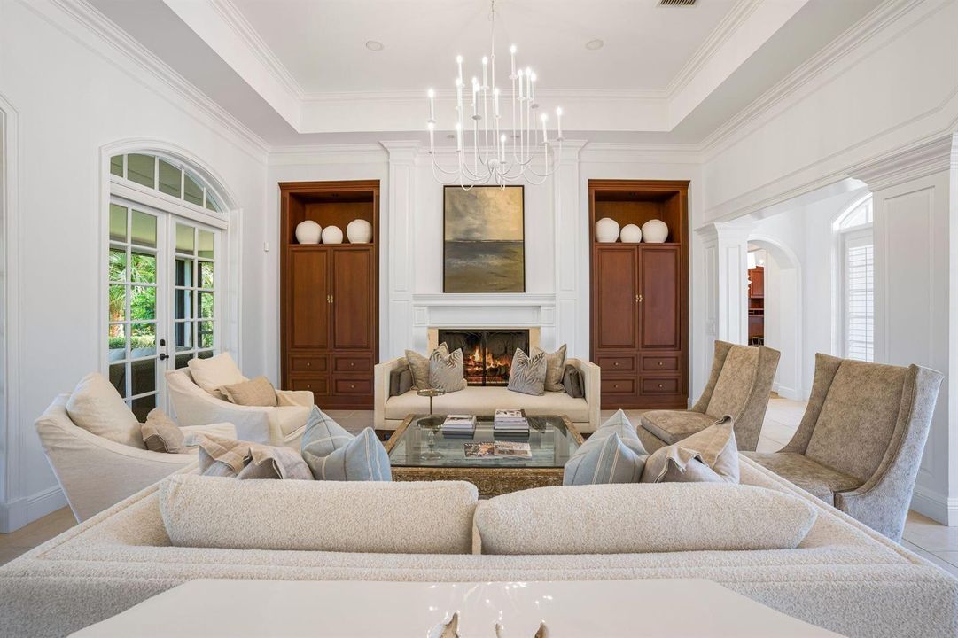 1100-Carolina-Cir-SW-Interiors-HigMedia-