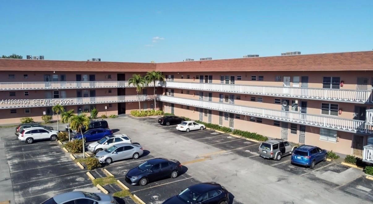 En Venta: $230,000 (2 camas, 1 baños, 987 Pies cuadrados)