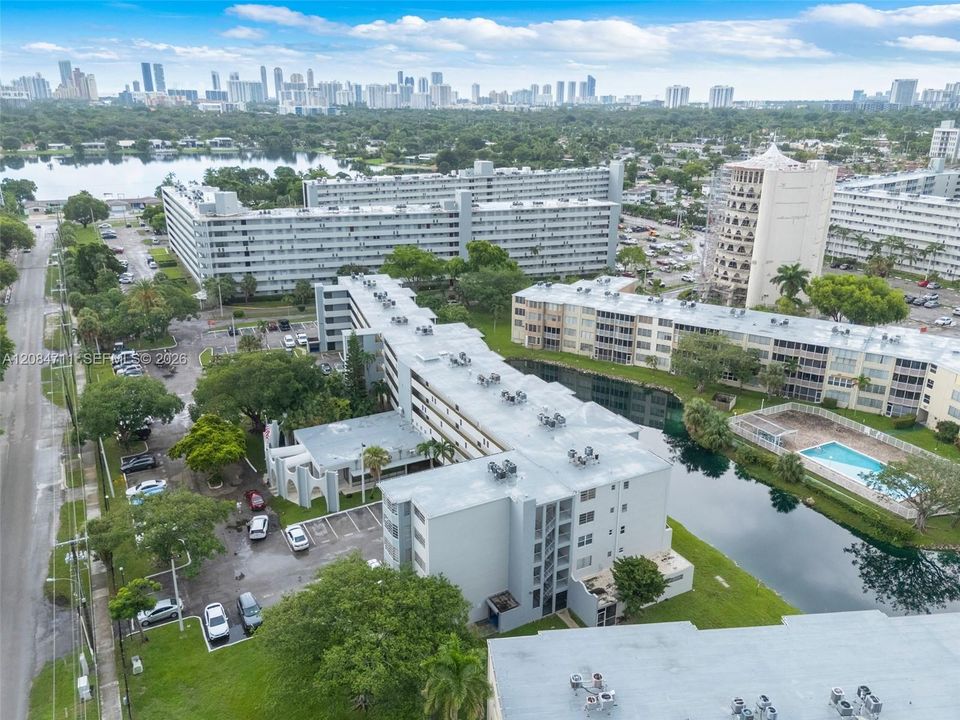 En Venta: $165,000 (2 camas, 1 baños, 1036 Pies cuadrados)