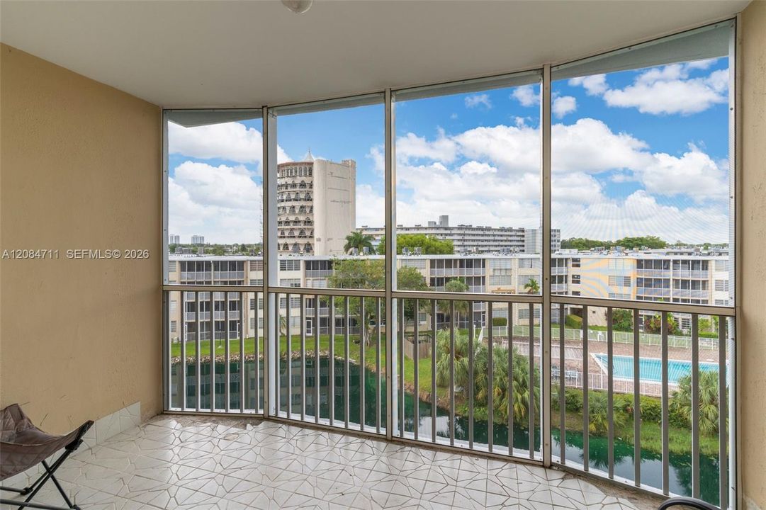 En Venta: $165,000 (2 camas, 1 baños, 1036 Pies cuadrados)