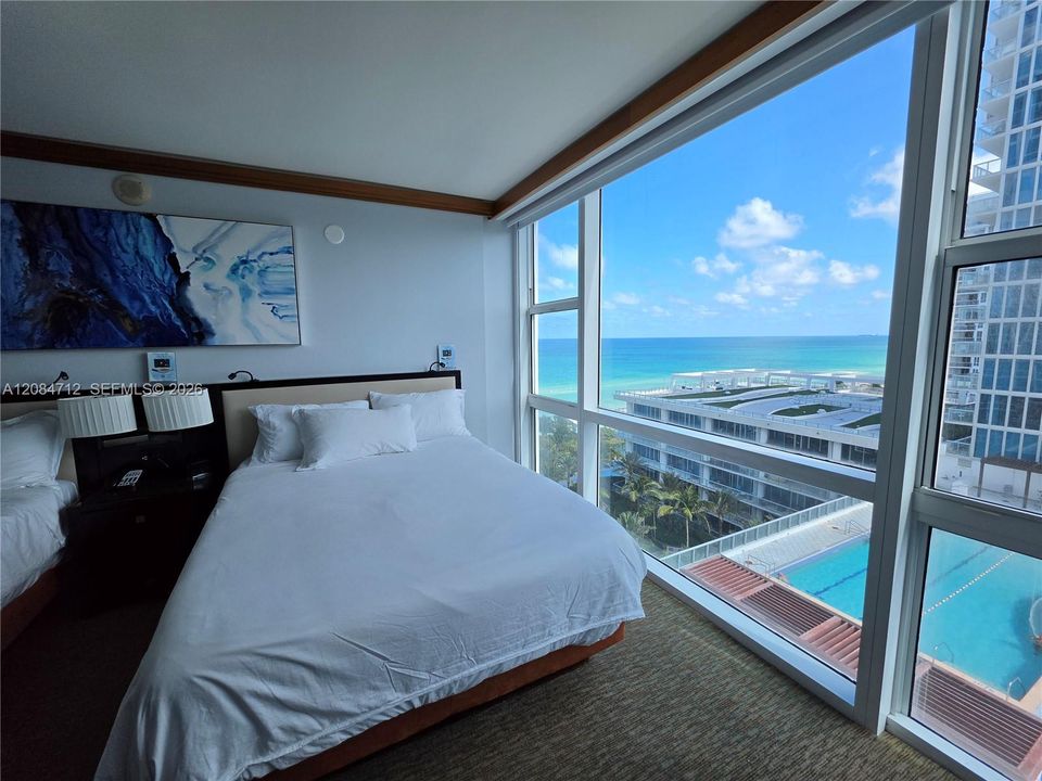For Rent: $10,500 (2 beds, 2 baths, 1048 Square Feet)