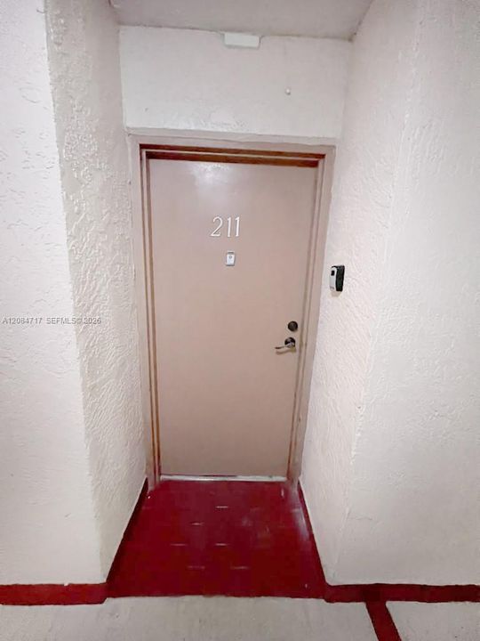 For Rent: $1,700 (2 beds, 2 baths, 908 Square Feet)