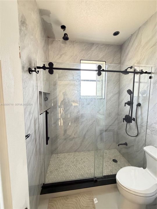 В аренду: $5,200 (4 спален, 3 ванн, 2878 Квадратных фут)
