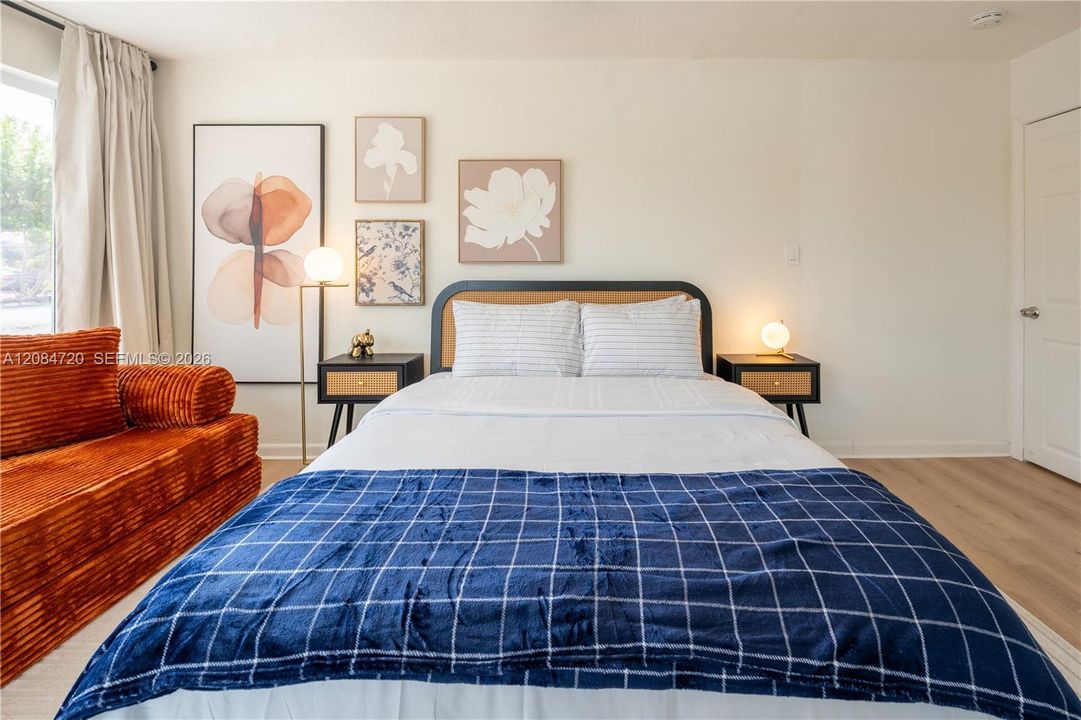 For Rent: $3,900 (3 beds, 2 baths, 1312 Square Feet)