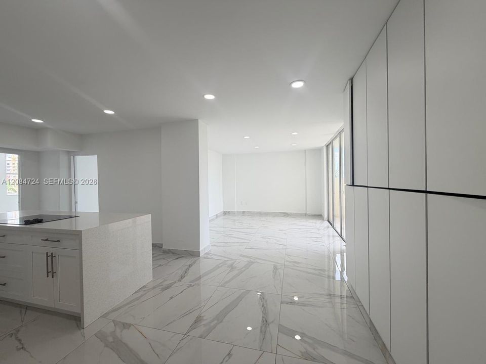 For Rent: $3,250 (2 beds, 2 baths, 1551 Square Feet)