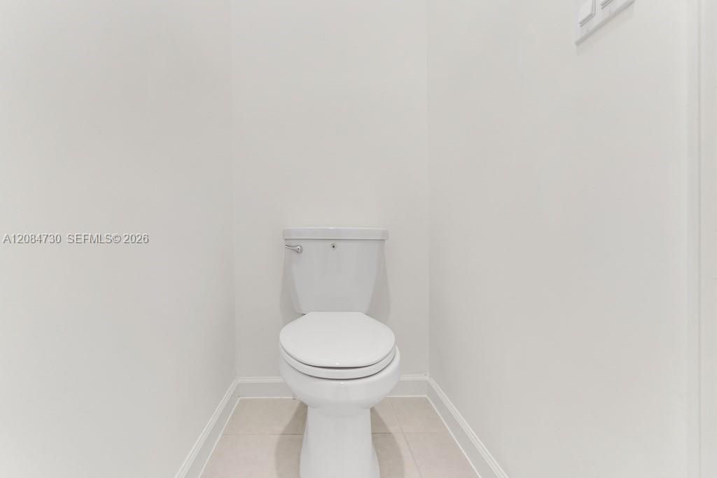 En Renta: $4,200 (3 camas, 2 baños, 1668 Pies cuadrados)