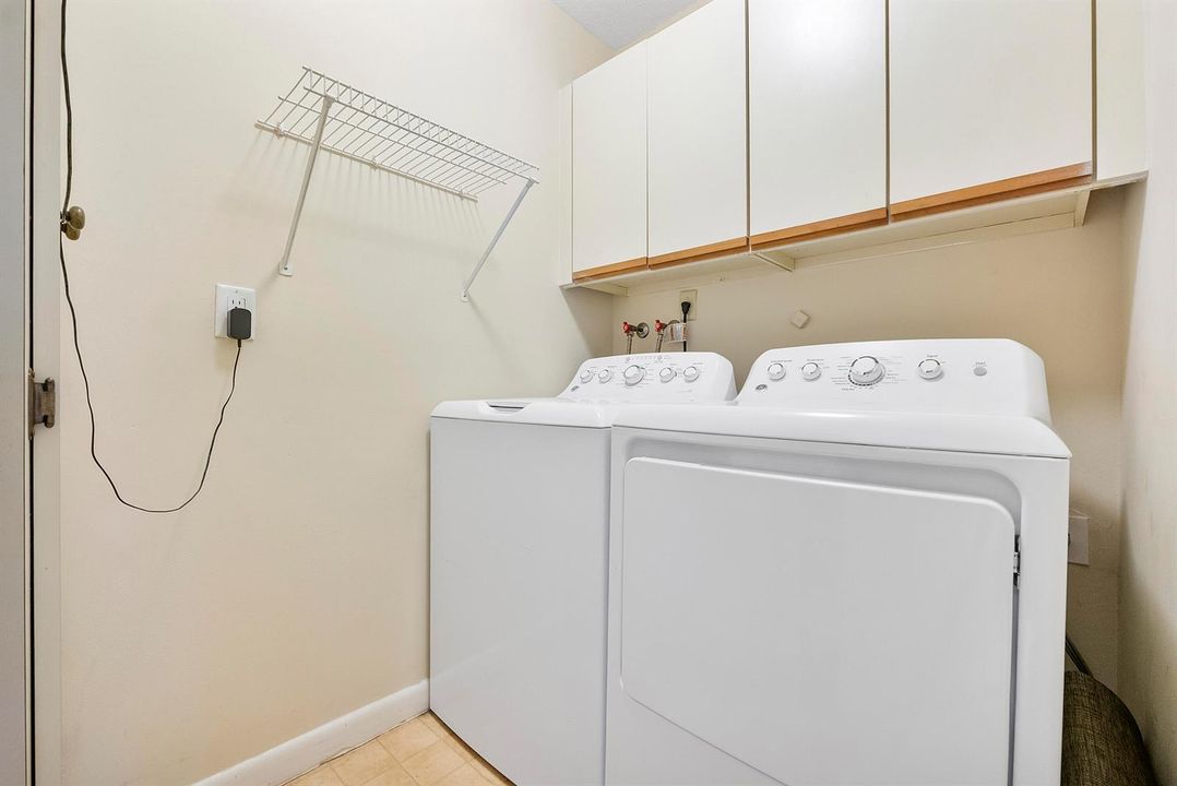 3356 Carambola Cir S_020