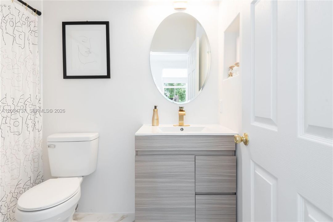 В аренду: $3,450 (3 спален, 3 ванн, 1460 Квадратных фут)