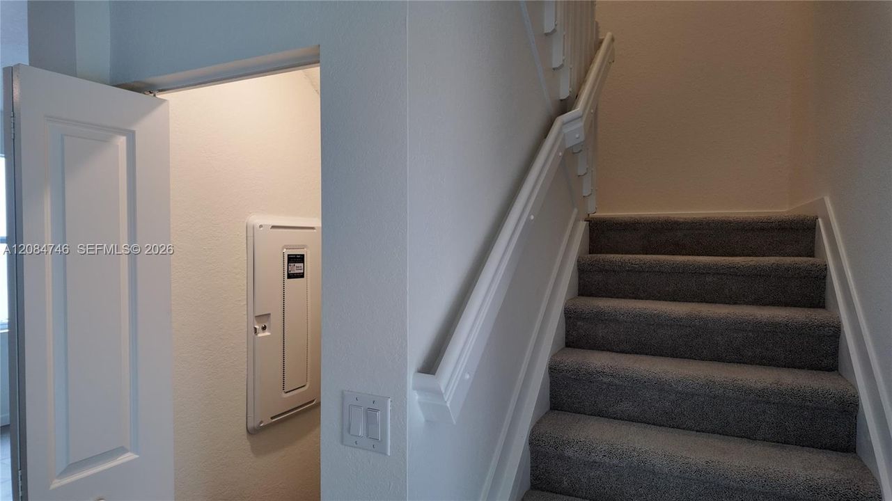 For Rent: $2,800 (3 beds, 2 baths, 0 Square Feet)