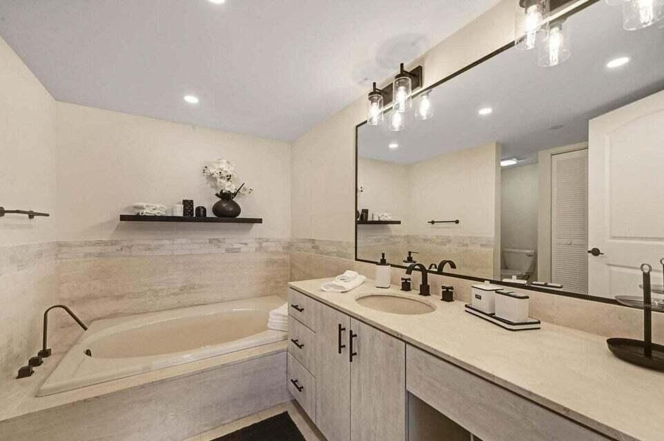 Master Bath