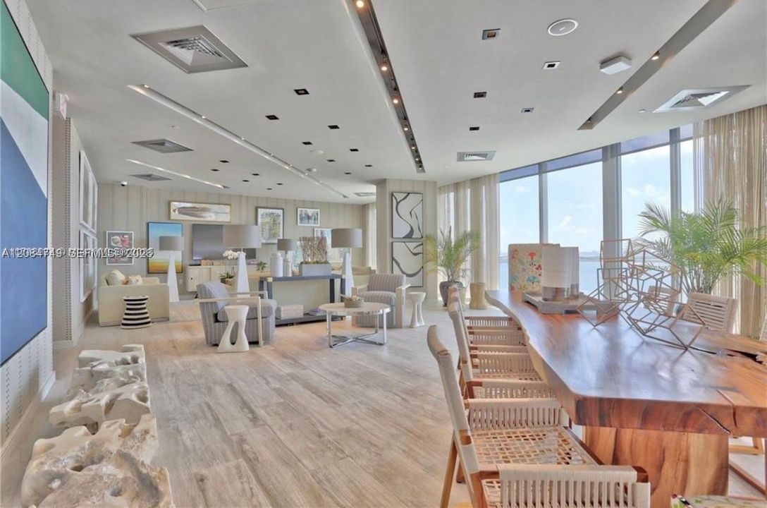 En Venta: $1,200,000 (2 camas, 3 baños, 1137 Pies cuadrados)