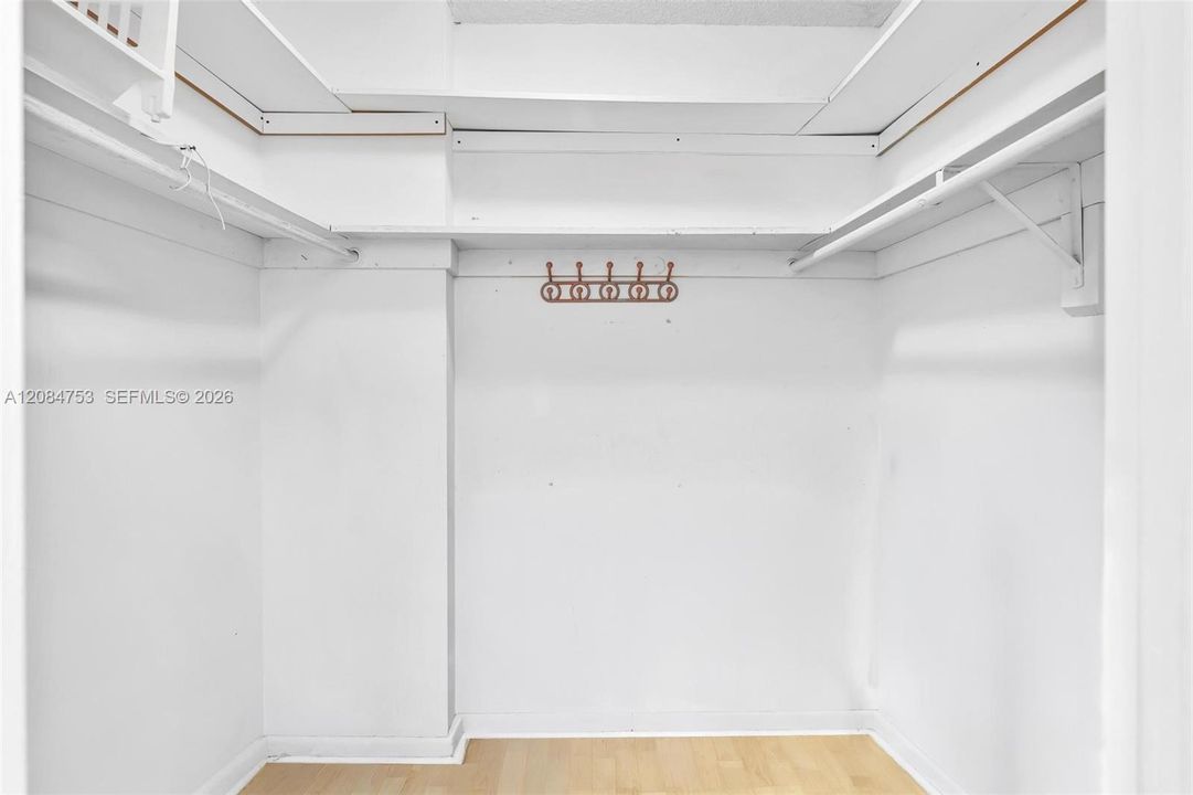 En Venta: $175,000 (1 camas, 1 baños, 847 Pies cuadrados)