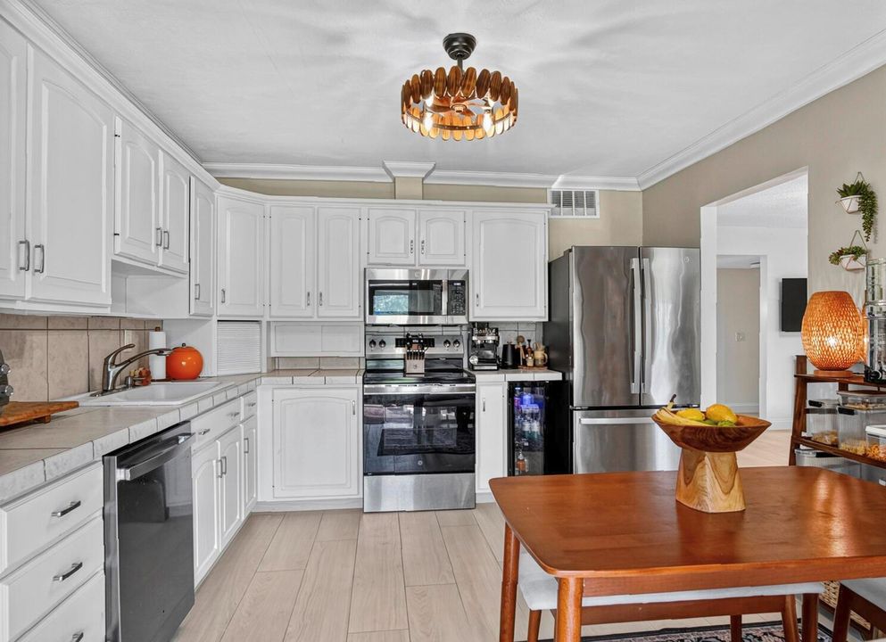 Kitchen 2