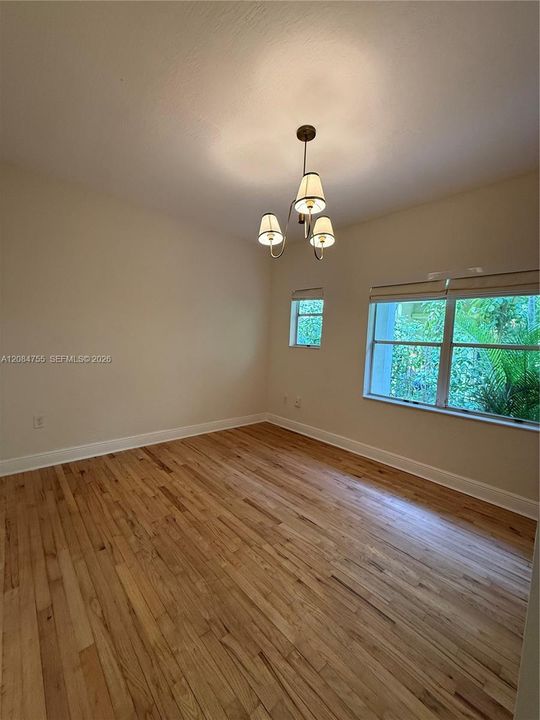 В аренду: $4,250 (2 спален, 2 ванн, 6064 Квадратных фут)