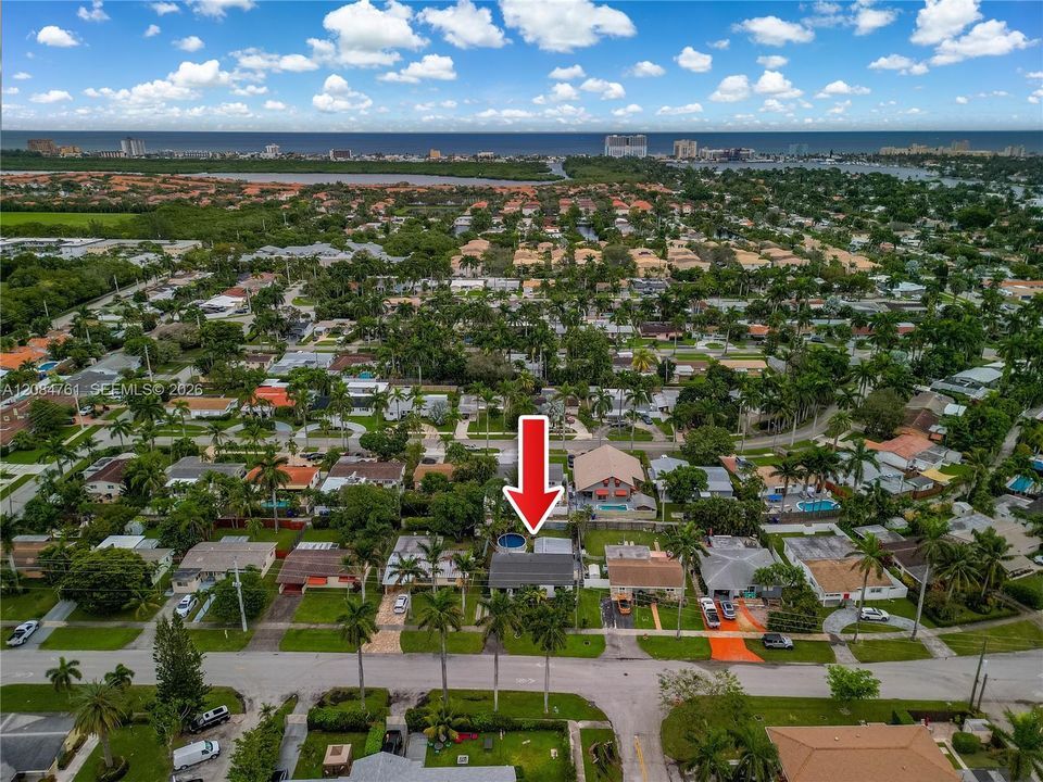 En Venta: $710,000 (3 camas, 2 baños, 934 Pies cuadrados)