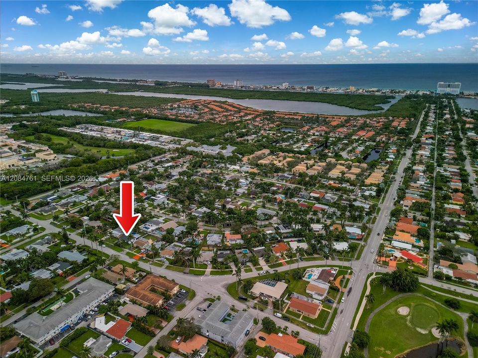 En Venta: $710,000 (3 camas, 2 baños, 934 Pies cuadrados)
