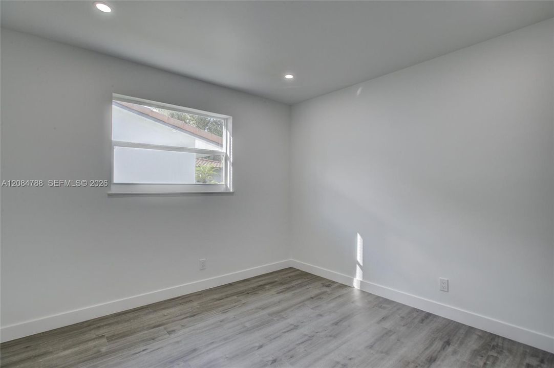 En Venta: $828,000 (3 camas, 3 baños, 1558 Pies cuadrados)