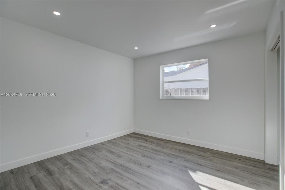 En Venta: $828,000 (3 camas, 3 baños, 1558 Pies cuadrados)