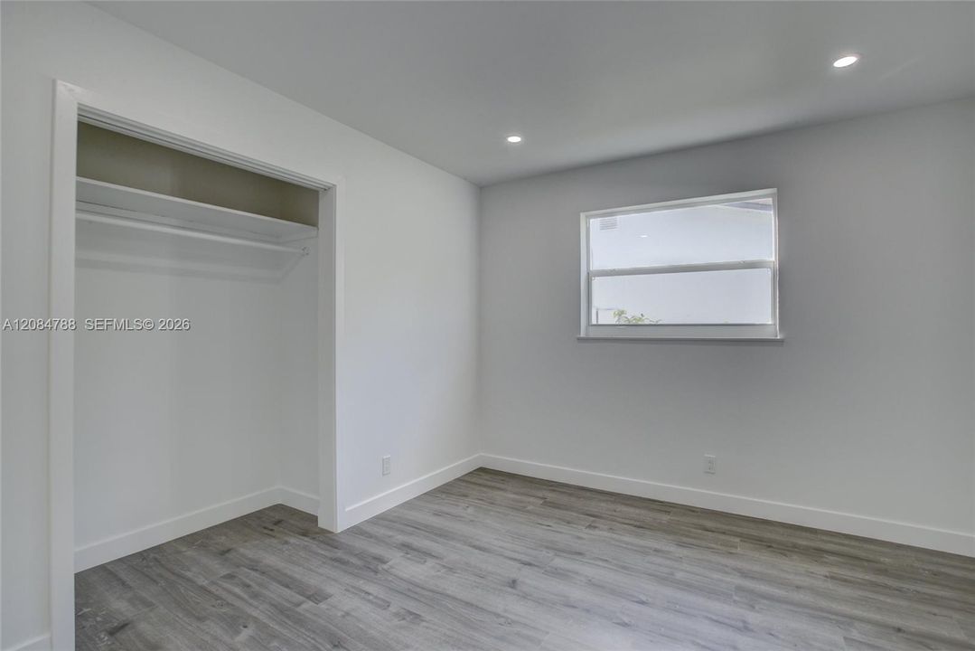 En Venta: $828,000 (3 camas, 3 baños, 1558 Pies cuadrados)