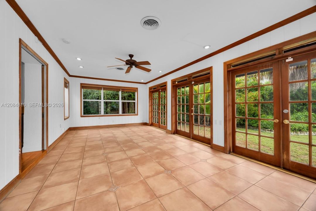 Недавно арендовано: $5,995 (3 спален, 2 ванн, 1752 Квадратных фут)