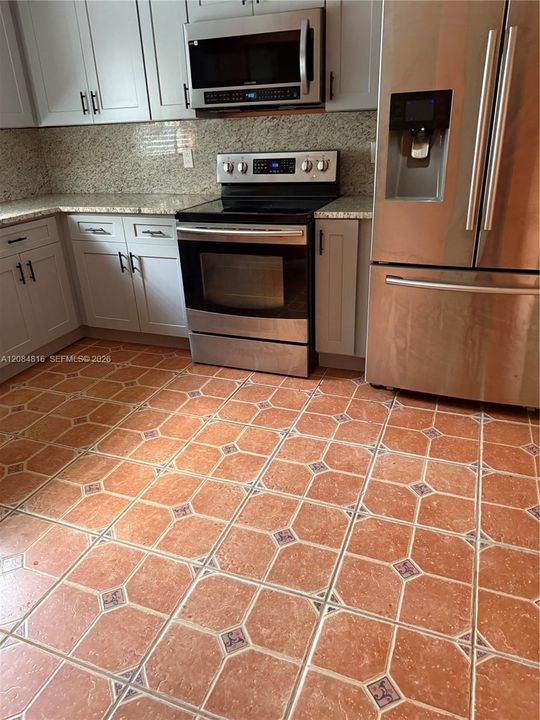 For Rent: $2,600 (4 beds, 2 baths, 0 Square Feet)
