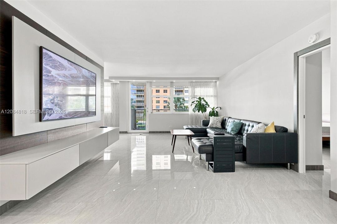 En Venta: $469,900 (1 camas, 1 baños, 1087 Pies cuadrados)