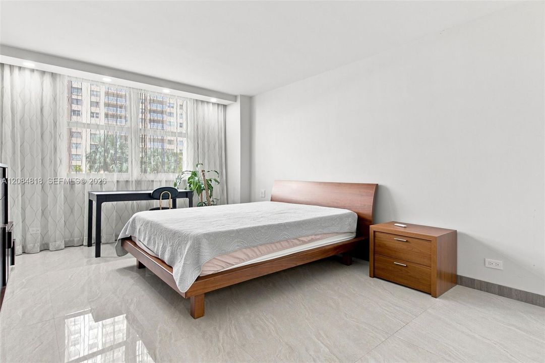 En Venta: $469,900 (1 camas, 1 baños, 1087 Pies cuadrados)