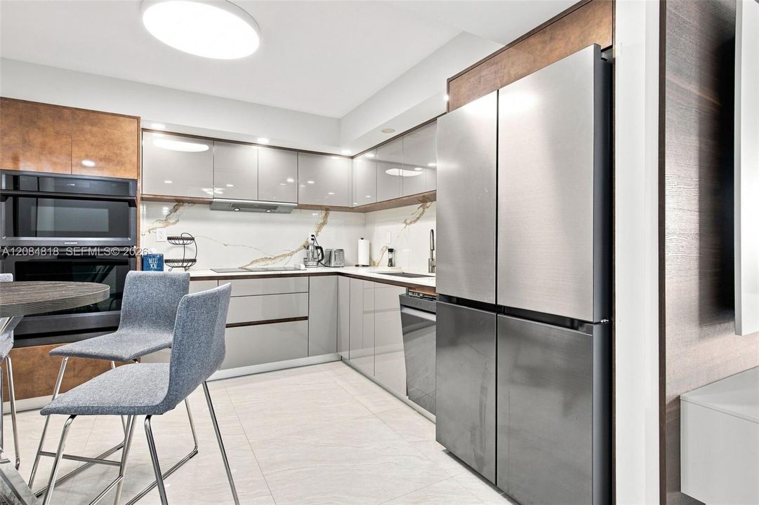 En Venta: $469,900 (1 camas, 1 baños, 1087 Pies cuadrados)