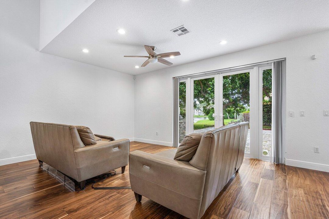 012-6328StonehurstCircle-LakeWorth-FL-33
