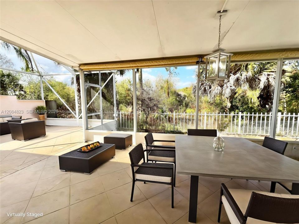For Sale: $596,900 (3 beds, 2 baths, 2017 Square Feet)