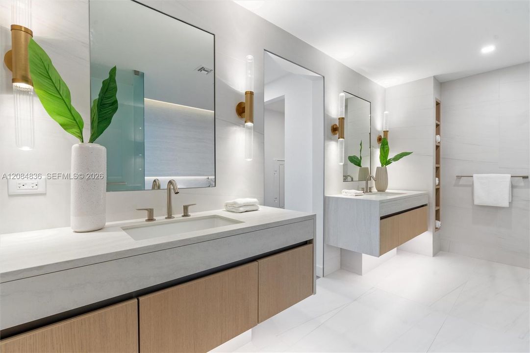 En Venta: $3,599,000 (3 camas, 3 baños, 2590 Pies cuadrados)