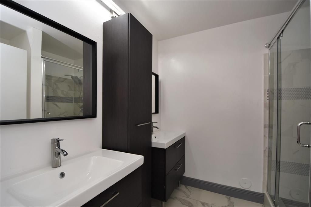 master bath 2