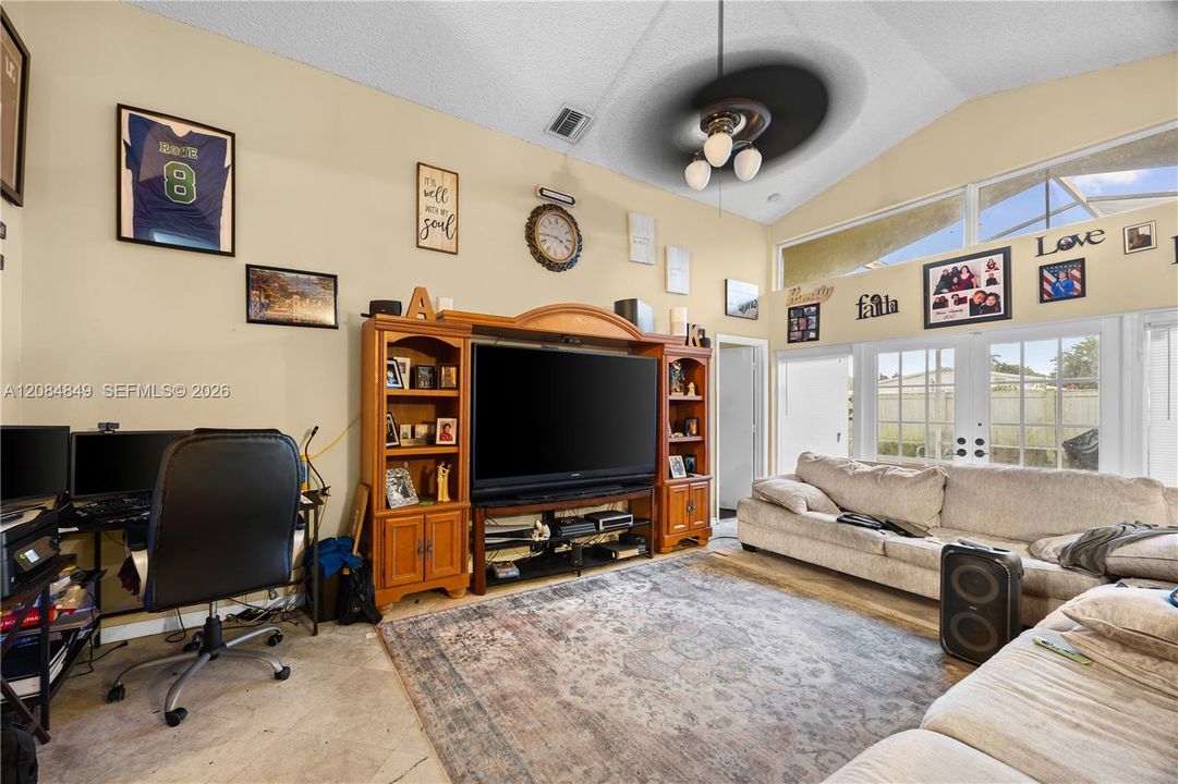 For Sale: $419,999 (3 beds, 2 baths, 1588 Square Feet)