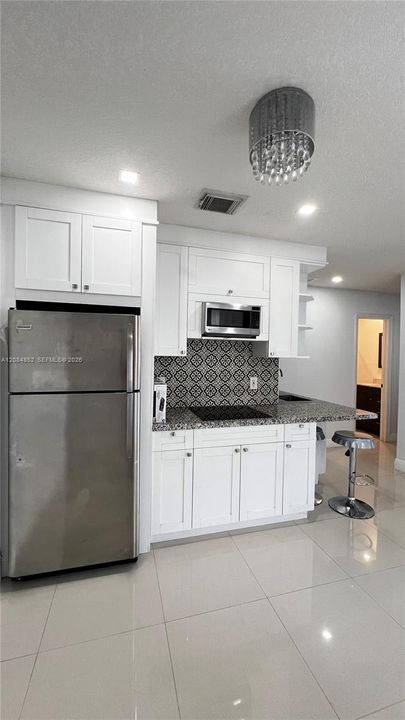 В аренду: $1,800 (1 спален, 1 ванн, 1453 Квадратных фут)