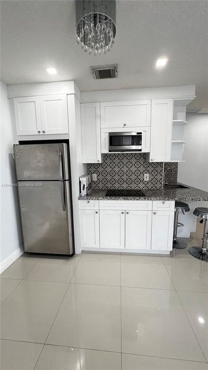 В аренду: $1,800 (1 спален, 1 ванн, 1453 Квадратных фут)