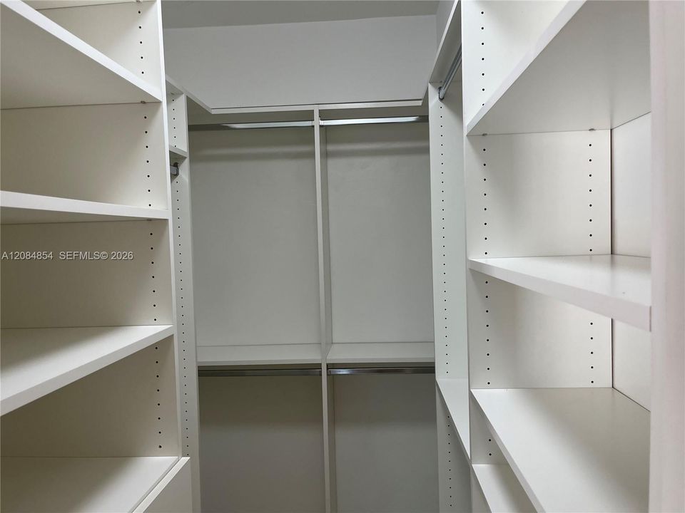 В аренду: $2,200 (2 спален, 2 ванн, 910 Квадратных фут)