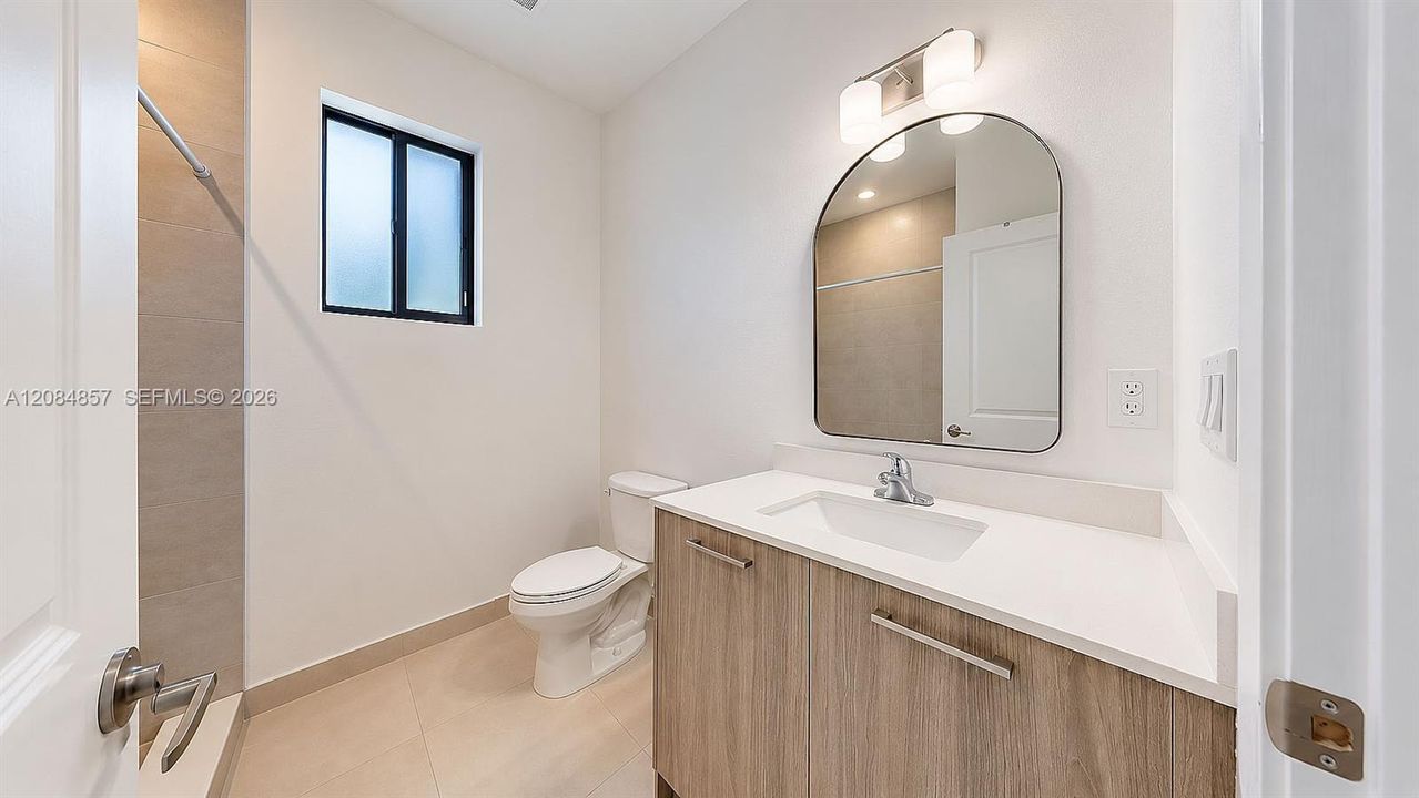 For Sale: $699,999 (4 beds, 3 baths, 2534 Square Feet)